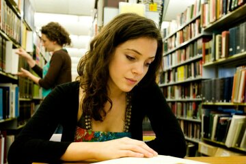vliyanie-sotsialnoj-sredy-na-emotsionalnoe-sostoyanie-studentov