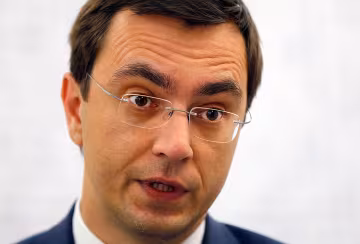 владимир омелян