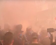 Центр Киева в дыму, начались массовые аресты и столкновения с полицией: кадры протеста