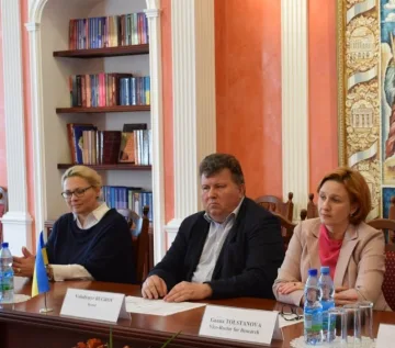 Реванш Бугрова: Кто стоит за кандидатами на должность ректора КНУ