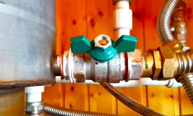 Вимкнення води. Фото: YouTube