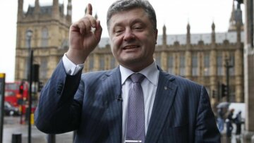 Порошенко занимается пиаром на ВСУ за счет неуплаченных налогов – военный