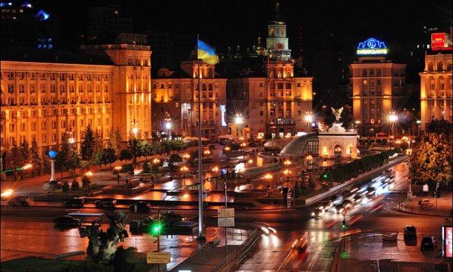 Німецький музикант у пісні зізнався в любові до Києва (відео)