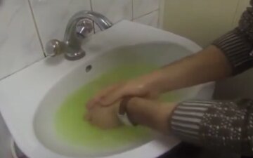 В Одессе из кранов потечет зеленая вода: жителям сделали предупреждение и сообщили, что делать