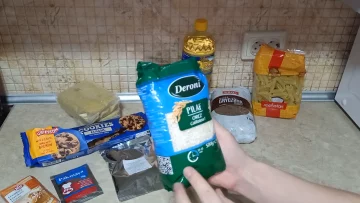 Безкоштовні продукти для ВПО та пенсіонерів у Дніпрі