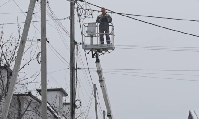 Графіки відключення світла у Чернігові на 5 лютого