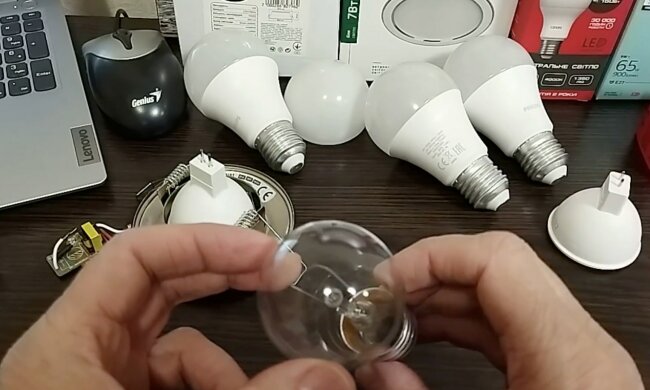 Графік відключення світла у Житомирській області на 20 грудня