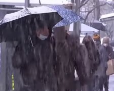 Мокрый снег, дожди и резкое похолодание: на Украину надвигаются сразу два циклона