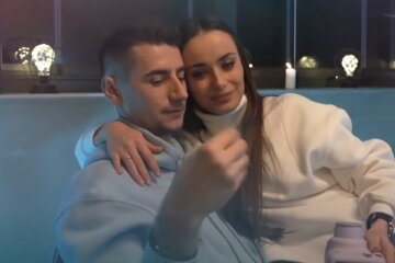 Александр Эллерт и Ксения Мишина. Фото: скриншот Youtube