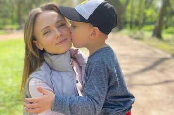 Звезда "Сватов" Кошмал вспомнила диалог с 4-летним сыном, который ярко описывает реалии украинцев: "Мам, а у нас..."