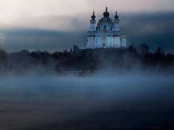 собор, ночь, туман, мистика