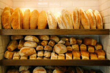 Скільки їсти хліба, щоб не набирати вагу