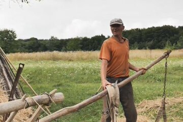 В Украине нашли село, где живет один человек: "еще 5 лет назад там были дети"