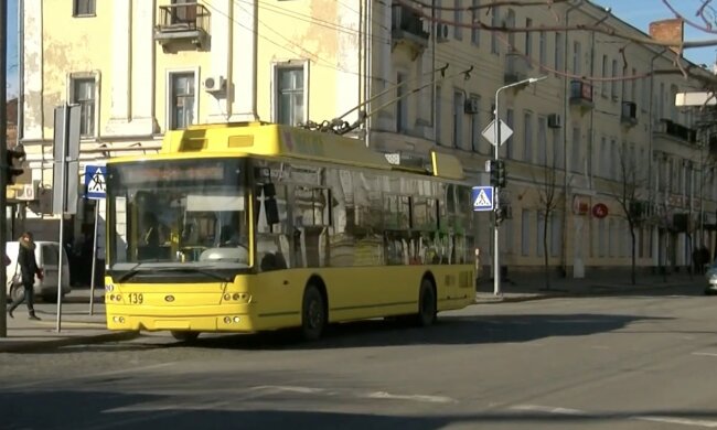 Новый график движения транспорта в Полтавской области