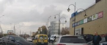 НП біля великого торгового центру сколихнула Харків: кадри руйнувань
