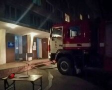 Вогонь охопив гуртожиток у Вінниці, в будівлі опинилися 200 осіб: деталі НП