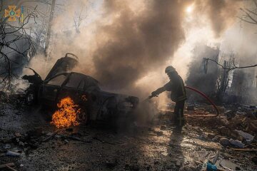 Киев, война, обстрелы, дом, пожар