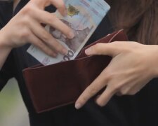 Грошова допомога для пенсіонерів в Вінницькій області