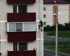 Підіймається по трубі: на Одещині завівся спритний злодій, який обносить квартири