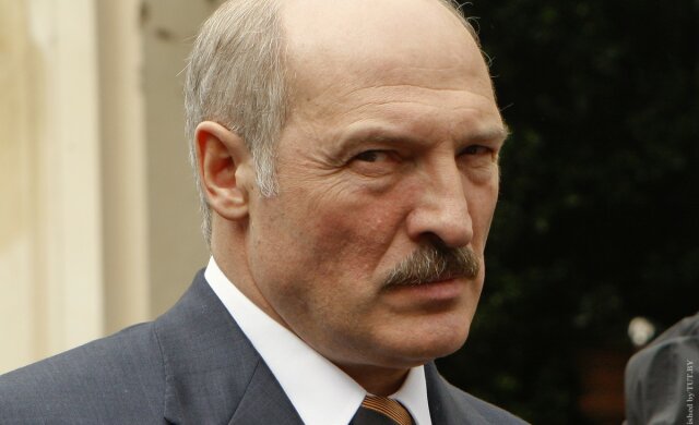 Лукашенко готовий приїхати в Україну на тракторі і втрутитися в конфлікт на Донбасі