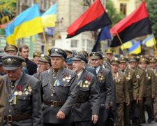 «Уничтожение» памятника УПА в Харькове: кто и зачем пытается «подставить» Польшу