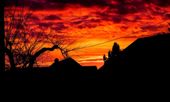 красное небо