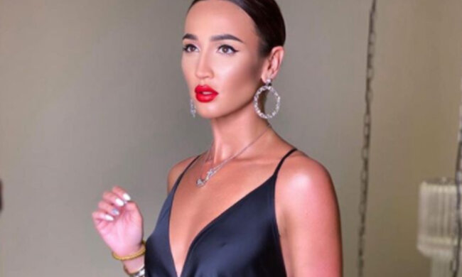 Взволнованная Бузова натянула коньки и показала, что вытворяет на льду: "Вот это действительно..."