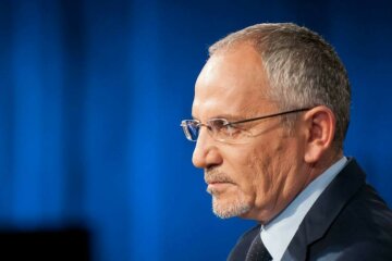 савик шустер