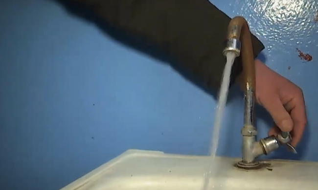 Отключение воды во Львове 1 мая