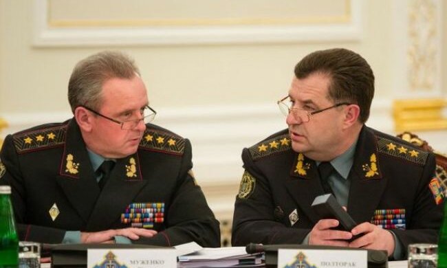 unian_poltorak_muzhenko_629054_650x410