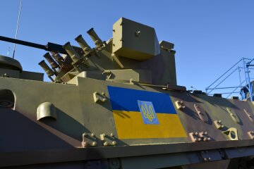 танк