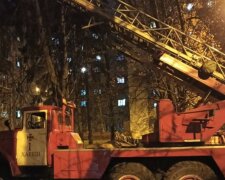 В Харькове заполыхало общежитие со студентами, жители оказались в западне: эвакуировали 100 человек