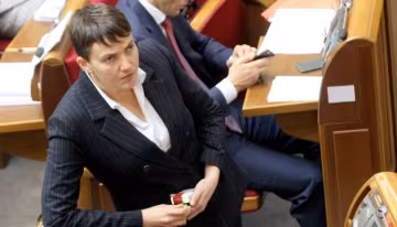Соцсети высмеяли «гетманскую» шапку Савченко