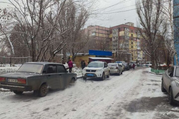 Тела нашли возле школы в Днепре: что известно о подозреваемых в расправе