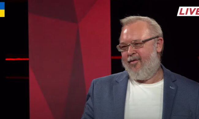 Андрей Ермолаев