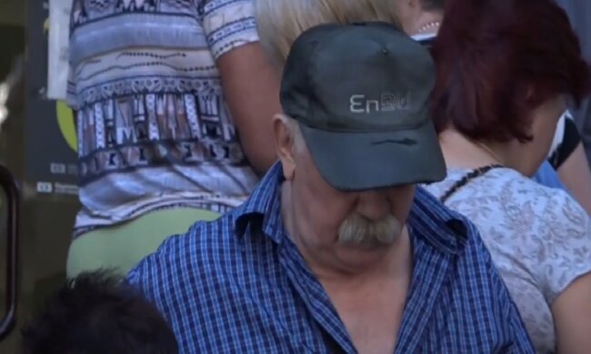 Грошова допомога одиноким пенсіонерам в Сумській області