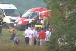 Вспахал винтом землю: падение вертолета с росгвардейцами попало на видео