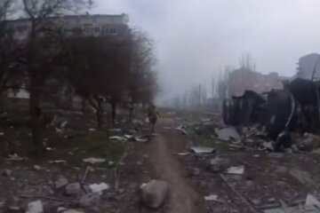 Бахмут, война, руины