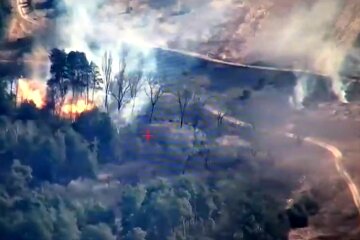 Снимок с дрона, уничтоженная колонна РФ