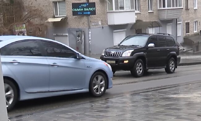 Обмеження руху транспорту в Дніпрі