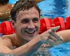 Олимпийский пловец извинился за лже-ограбление