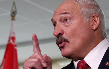 "Разберитесь, а то своих перестреляете": Лукашенко странно поддержал Украину на Донбассе
