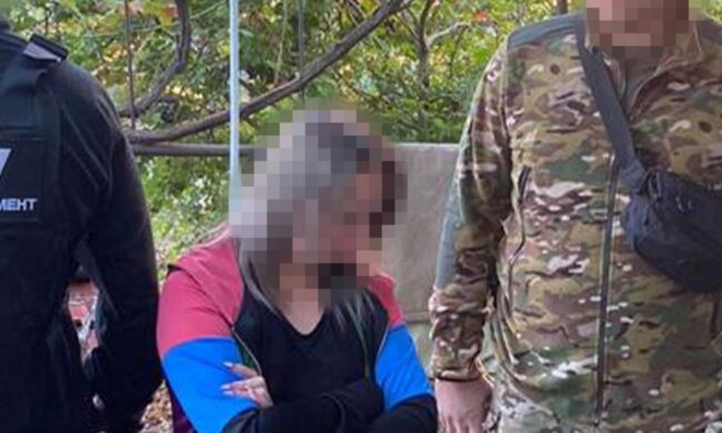 Украинки продали за 6 тысяч гривен персональные данные военных ВСУ: детали преступления
