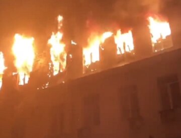 "Ювелірна робота": у центрі Донецька потужна пожежа, здійснилося застереження