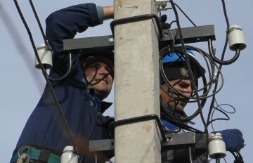 Графіки відключення світла у Полтавській області на 5 квітня