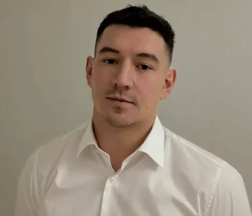 Дегтяр Артем Сергійович