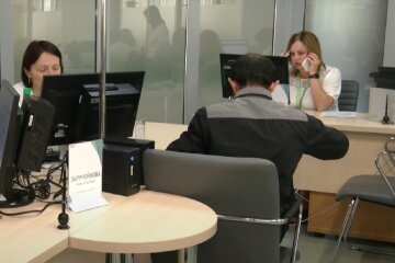 Гуманітарна допомога для пенсіонерів у Сумах