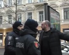 Автохам разозлил одесситов возле школы: месть попала на видео