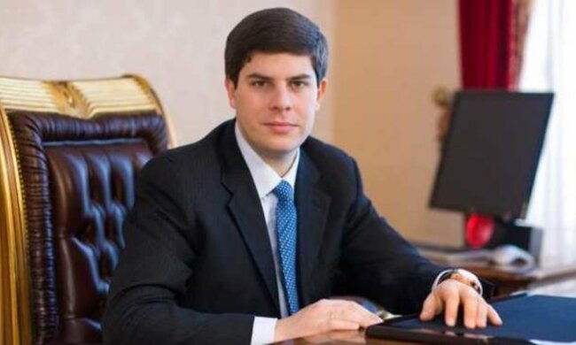 Константин Яловой