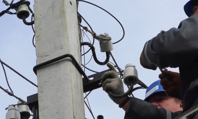 Графіки відключення світла в Полтавській області на 13 грудня